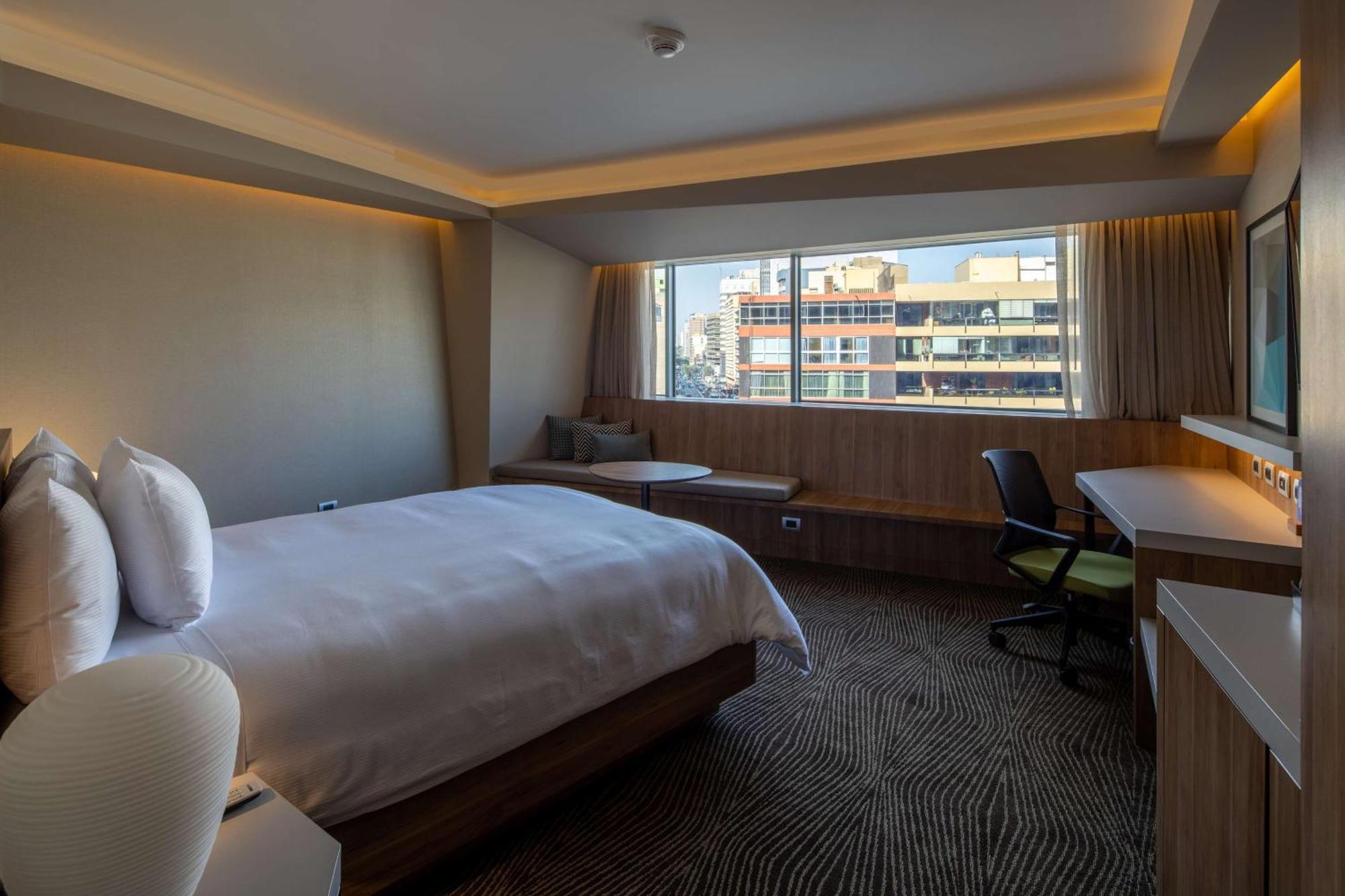 Hilton Garden Inn Lima Miraflores Exterior foto